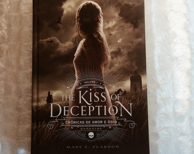 [LIVRO] "The Kiss of Deception": A força feminina na ficção