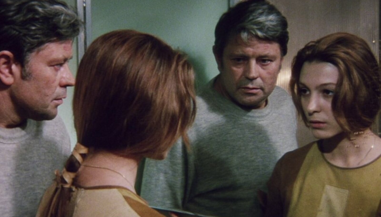O desenvolvimento da personagem Hari em "Solaris" (1970) reflete na emancipação feminina que estava acontecendo naquela década..
