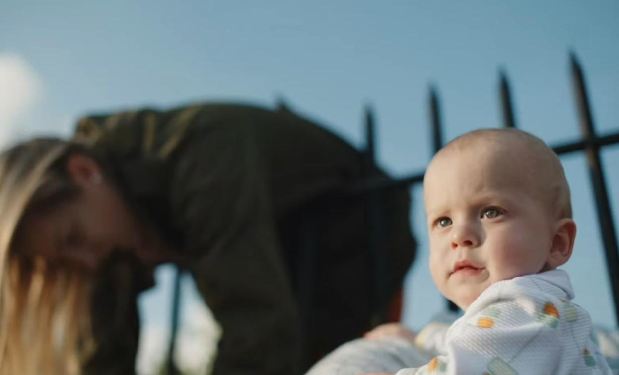 O bebê (The baby) mini série de comédia e terror da HBO MAX I Com e sem  spoiler 