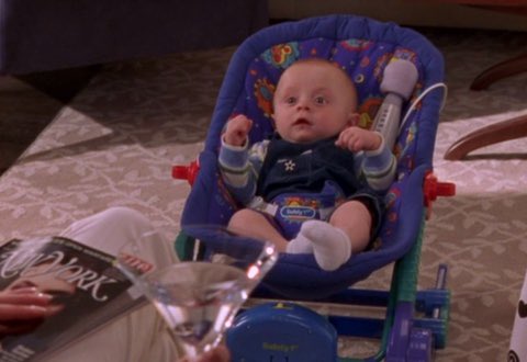 Samantha colocou um vibrador na cadeirinha do bebê de Miranda para ele parar de chorar.