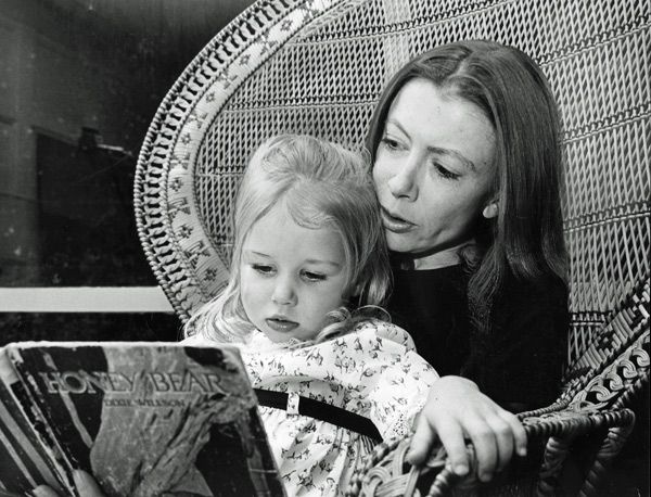 Joan Didion e sua filha, Quintana.
