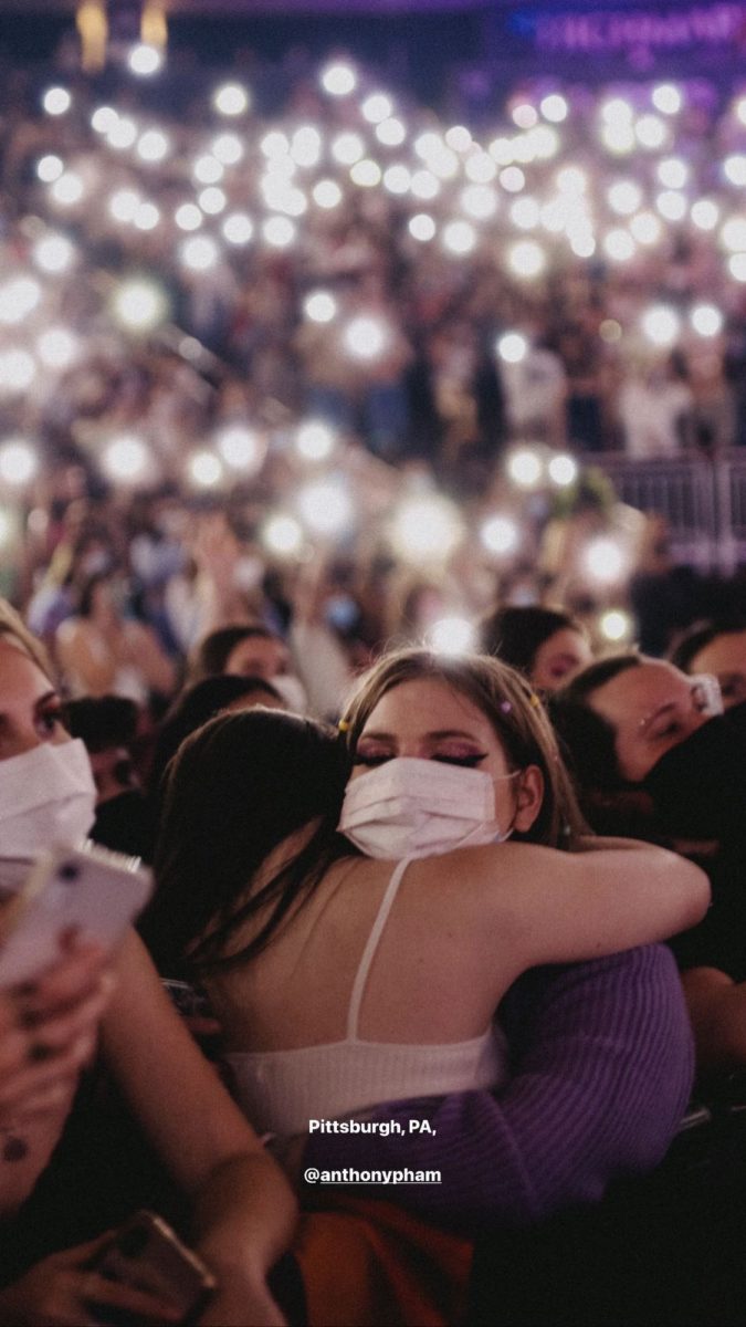 Harry via IG Stories: “Love On Tour. Pittsburgh, PA” | Foto: Anthony Pham