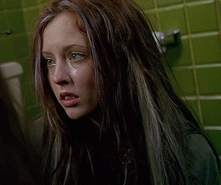 Ginger (Katharine Isabelle) em "Ginger Snaps" (2000)