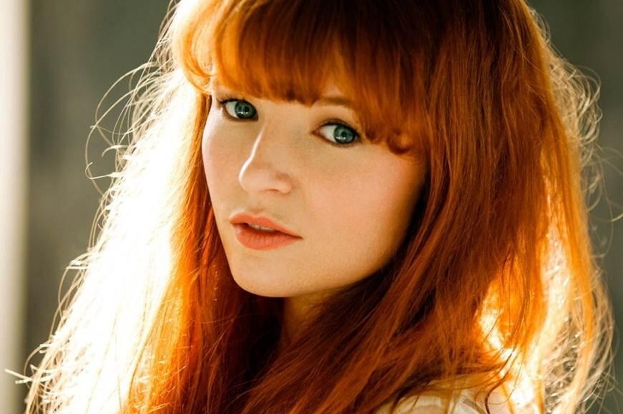 Annie Cresta de Jogos Vorazes