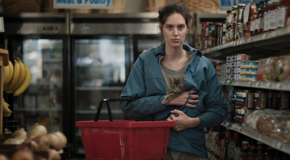 Agnes (Eva Victor) em Sorry, Baby