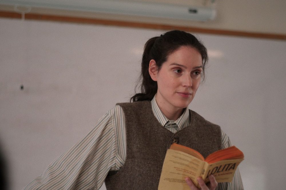 Agnes (Eva Victor) em Sorry, Baby