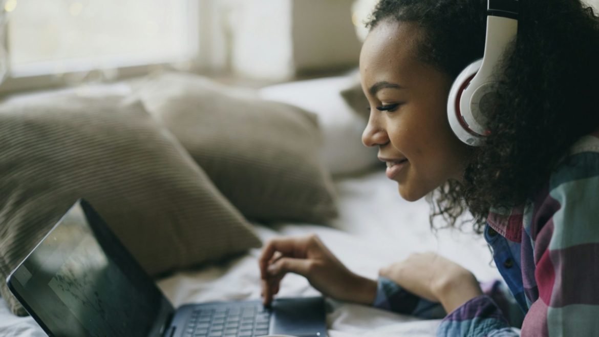 A influência da cultura local nas preferências de entretenimento online